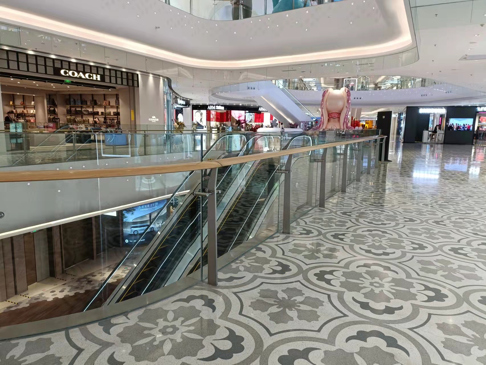 不銹鋼欄桿立柱要怎么節(jié)省成本呢？